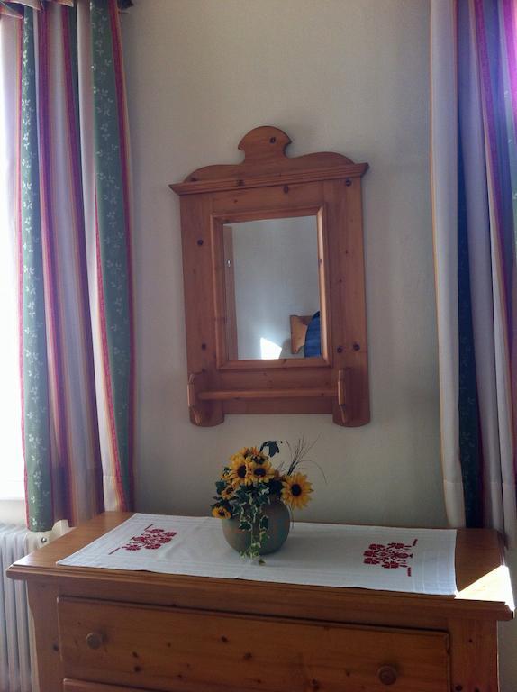 Gasthof Zum Niederhaus - Familie Perthold Sankt Aegyd am Neuwalde Room photo